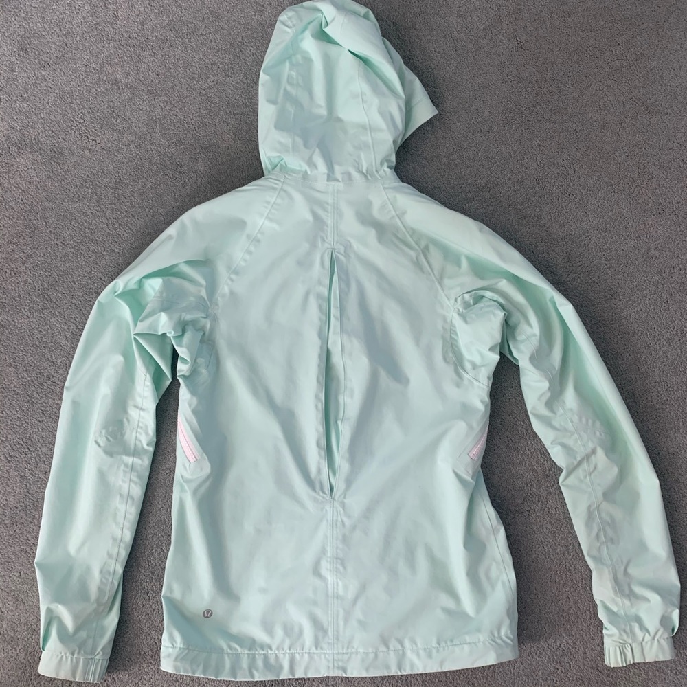 Lululemon Jacket - Picture 7 of 7